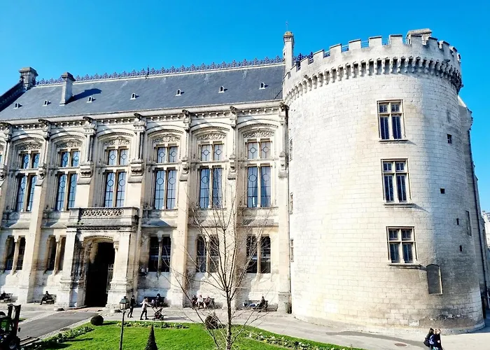 Apartment Face A L'hotel De Grand Et Lumineux *